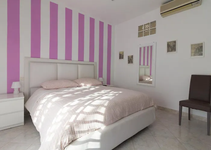 Maison Lillina Bed & Breakfast 4*